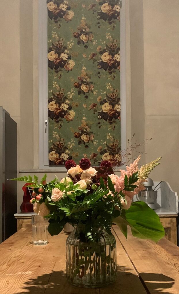 Tenda a pacchetto con fantasia a fiori